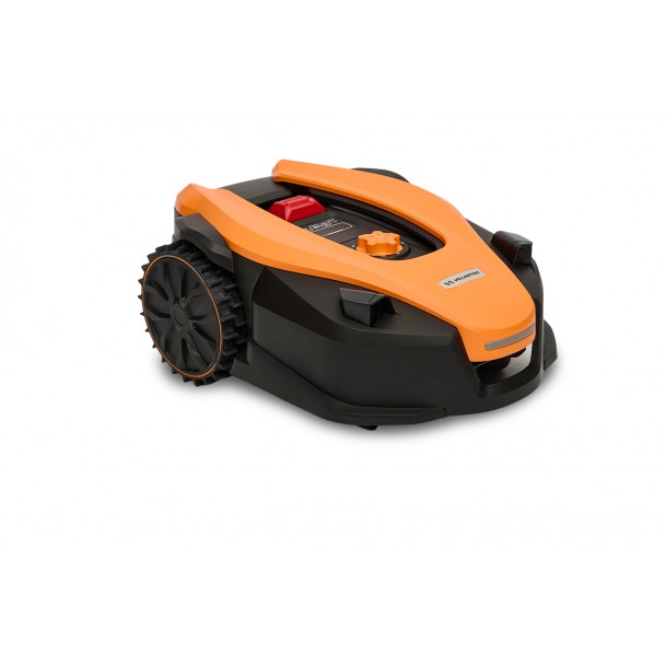 RobotgazonokosilkaMI2002(2)-609x609